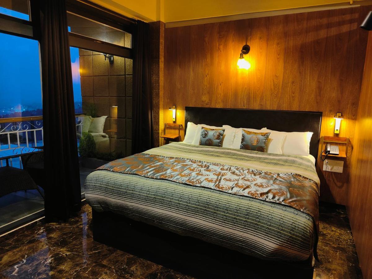 Hotel Acropolis Shillong Eksteriør bilde