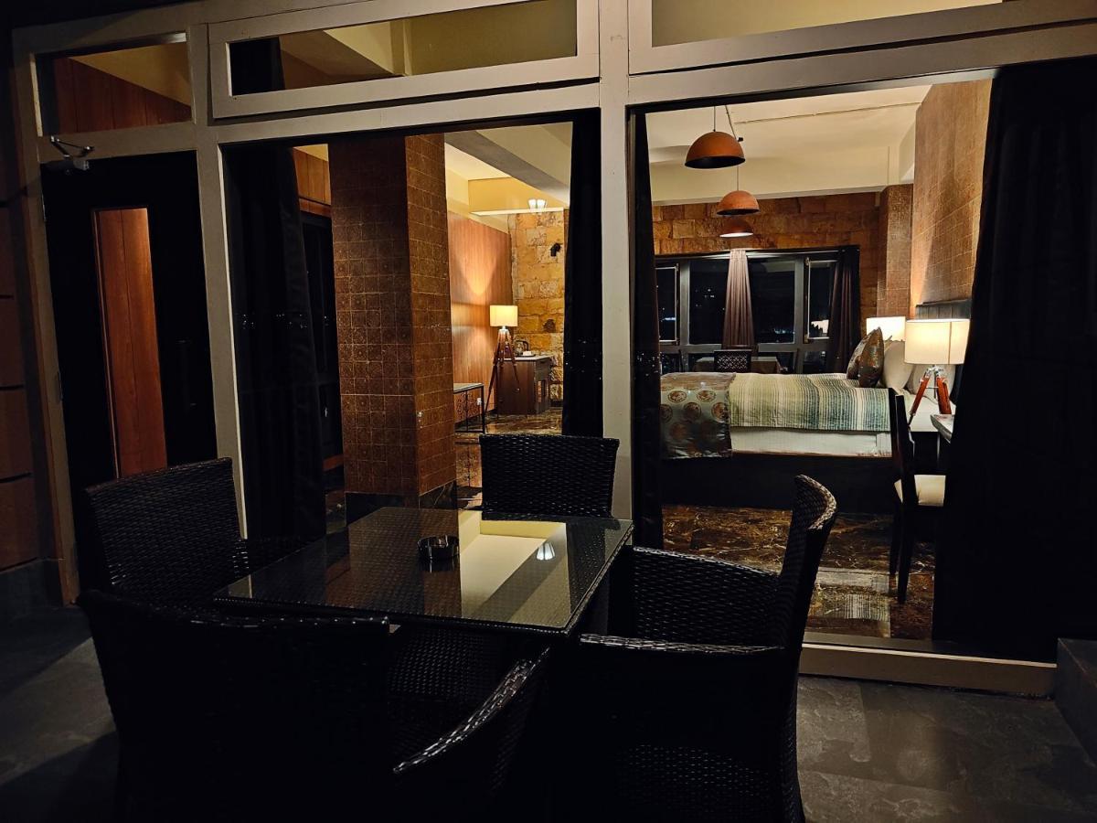 Hotel Acropolis Shillong Eksteriør bilde